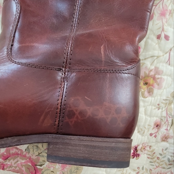 FIRM PRICE FRYE Melissa Button Riding Boots 9 - Picture 6 of 12